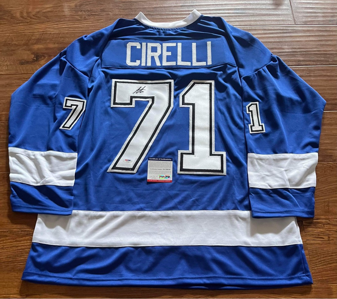 tampa bay lightning autographed jersey