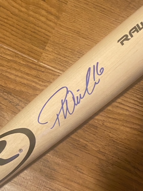 Patrick Wisdom Signed Game-Used BWP Baseball Bat (JSA COA) (See  Description)