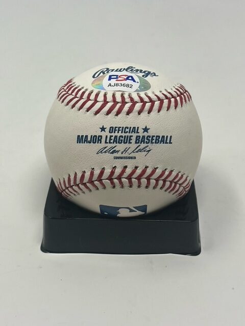 Andrew McCutchen Autographed Pittsburgh Pirates ROML Baseball PSA/DNA - Got  Memorabilia