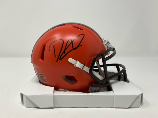 David Njoku Autographed Cleveland Browns Mini Speed Helmet JSA COA