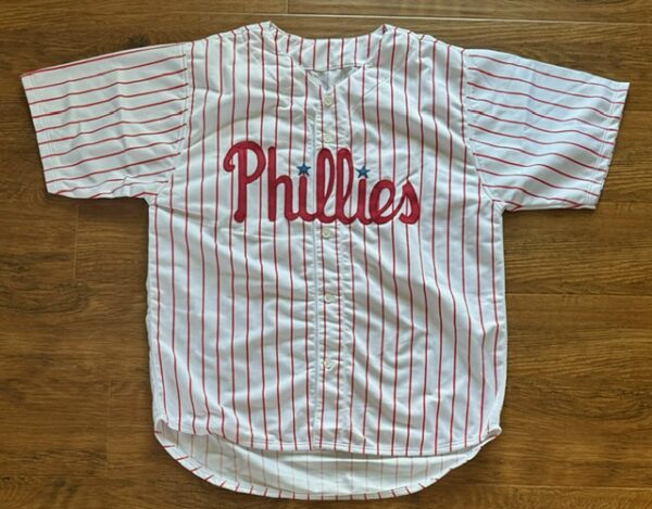 Roy Oswalt Autographed Philadelphia Phillies Pro Style Jersey JSA - Image 4