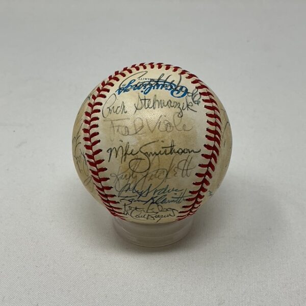 1985 Minnesota Twins 31 Signatures Kirby Puckett Team Signed OAL Baseball Beckett LOA - Image 3