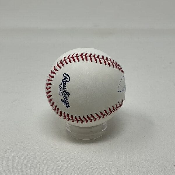 Derek Jeter Autographed New York Yankees ROML Baseball JSA LOA - Image 2