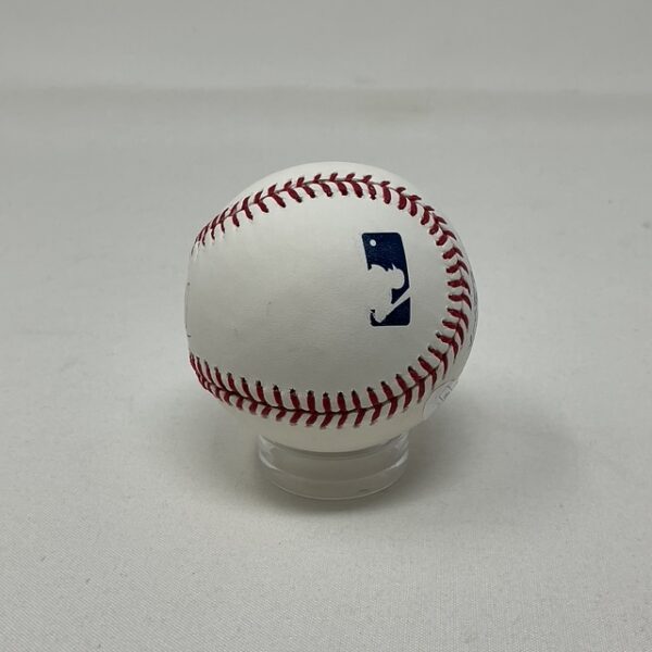 Derek Jeter Autographed New York Yankees ROML Baseball JSA LOA - Image 3