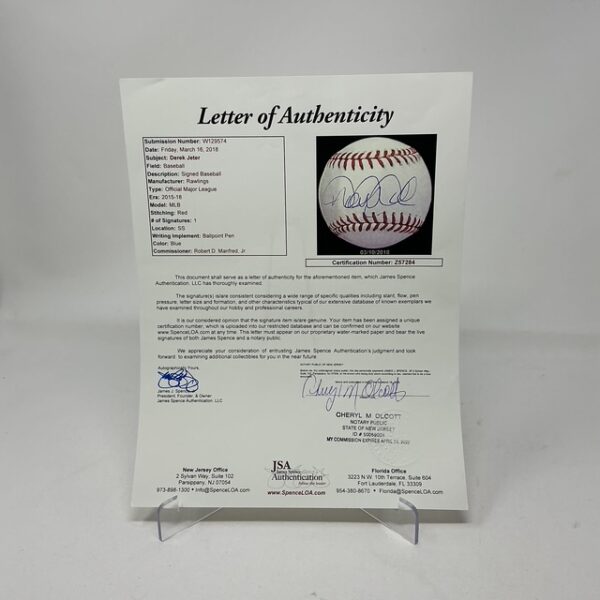 Derek Jeter Autographed New York Yankees ROML Baseball JSA LOA - Image 7