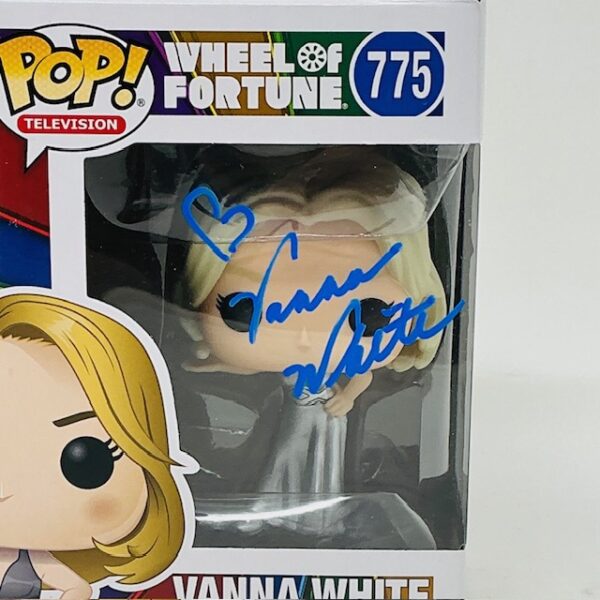 Vanna White Autographed Game Show Hostess Wheel of Fortune Funko Pop #775 PSA - Image 3