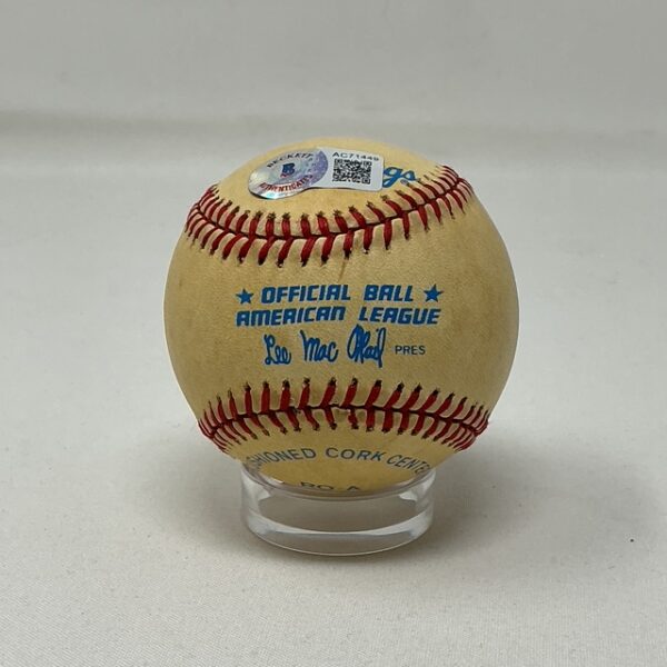Joe DiMaggio Autographed New York Yankees OAL Baseball Beckett - Image 7