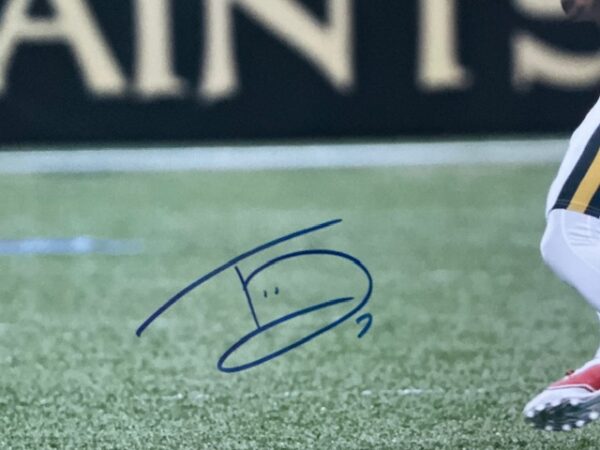 Trevon Diggs Autographed Dallas Cowboys 16X20 Photograph Beckett - Image 3